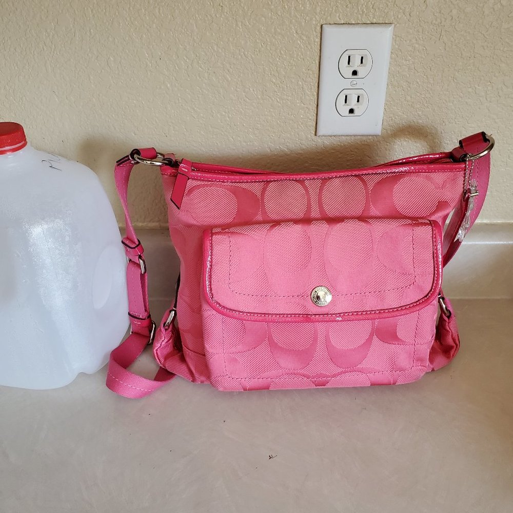 Like New Coach Kyra Daisy Shoulder Bag Crossbosy Purse - Picture 2 of 11